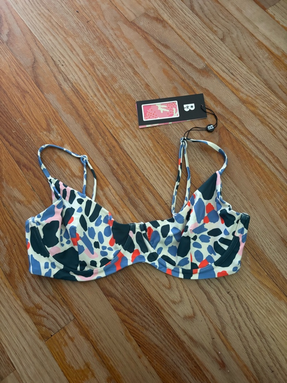 NWT XL Blackbough Women's Underwire Bikini in Multicolor Abstract Print